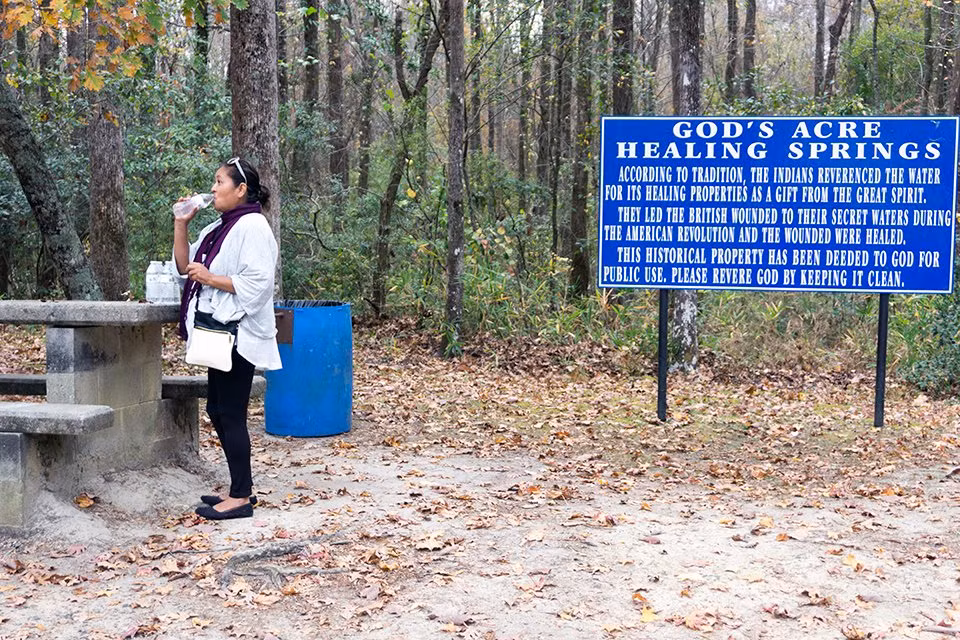 Sau khi uống nước suối, những người lính Anh dần hồi phục và đuổi kịp đơn vị của mình. Kể từ đây, câu chuyện về God's Acre Healing Springs có khả năng "cải tử hoàn sinh" được nhiều người biết đến.