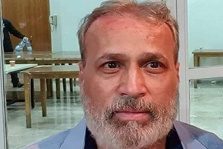 Vào tháng 8/2018, dư luận thế giới bàng hoàng khi truyền thông đưa tin ông Esber thiệt mạng sau khi xe của ông nổ tung lúc đang di chuyển. Một số chuyên gia cho rằng xe của ông Esber phát nổ nghi do bị cài bom.