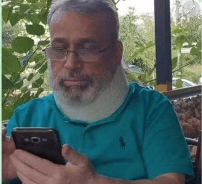 Vụ ám sát chuyên gia hạt nhân Fakhrizadeh khiến nhiều người nhớ tới cái chết tương tự của một số nhà khoa học, chuyên gia vũ khí. Trong số này có trường hợp của Giám đốc Trung tâm Nghiên cứu Khoa học Syria Aziz Esber. Ông là người đóng vai trò quan trọng trong chương trình phát triển tên lửa của Syria.