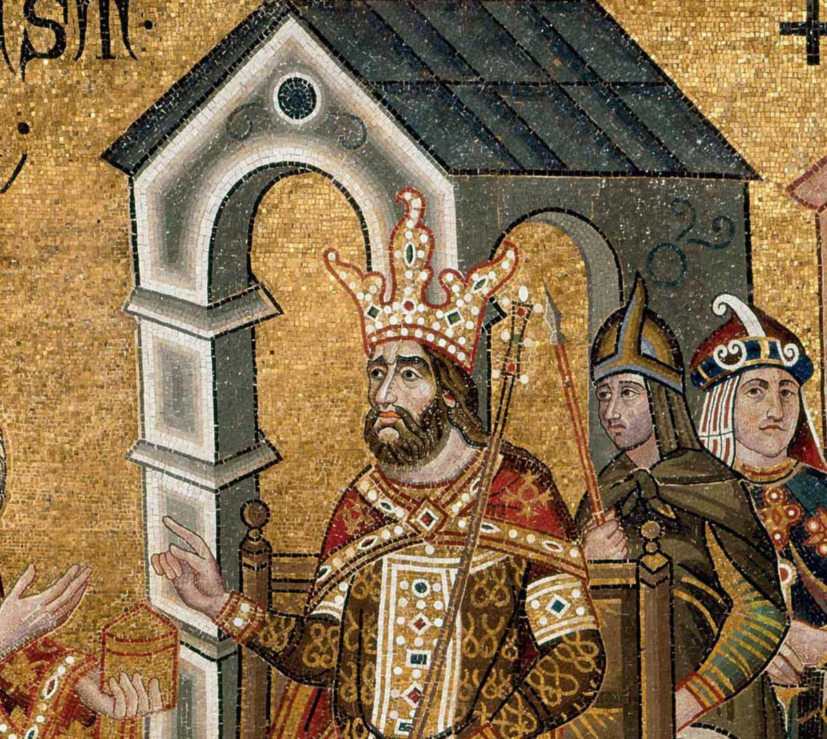 Dù trong lòng có nhiều mối thù với gia đình của Herod I nhưng Mariamne cố nhẫn nhịn chấp nhận cuộc hôn nhân chính trị để gia tộc được bình yên.