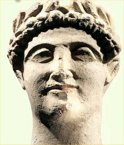 Nguyên do là bởi Herod I giết anh trai và chú của Mariamne. Thậm chí, cha của Herod đại đế giết cha của Mariamne.