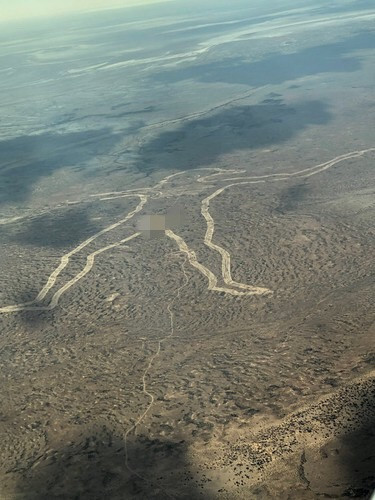 Kể từ khi phát hiện đến nay, các chuyên gia cố gắng tìm kiếm ai là người tạo ra hình vẽ khổng lồ Marree Man và mục đích của họ khi tạo ra nó là gì.