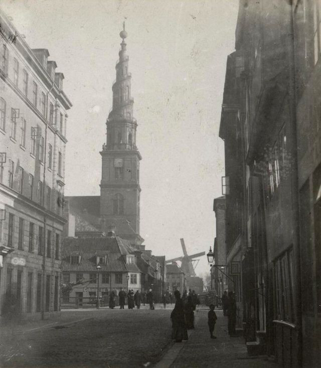 Những công trình cổ kính hàng trăm tuổi ở Copenhagen, Đan Mạch cuối thế kỷ 19, đầu thế kỷ 20.