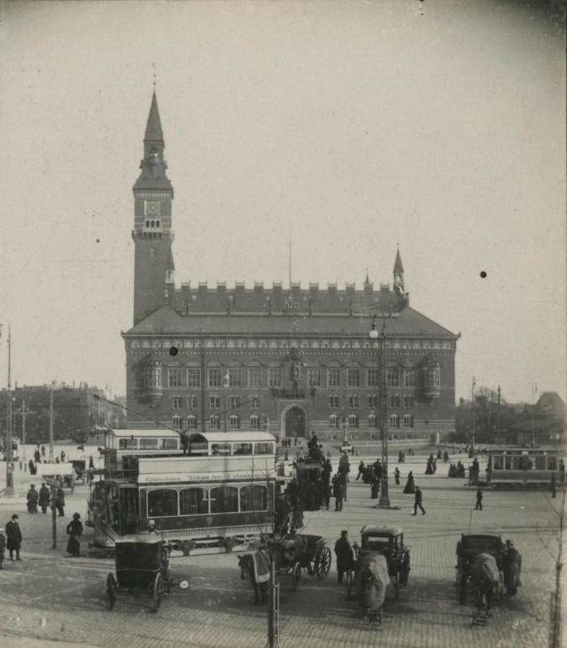 Nhịp sống sôi động ở thành phố Copenhagen hơn 100 năm trước.