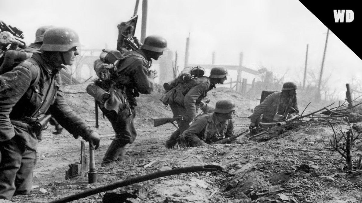 Với việc 10 người con tham gia chiến đấu trong Thế chiến 2, bà Lysenko được trao tặng danh hiệu Bà mẹ Anh hùng ở Kiev năm 1946. Câu chuyện về gia đình bà được nhiều người biết đến và ngưỡng mộ. Năm 1967, bà qua đời khi 73 tuổi. Vào năm 1984, người ta dựng một bức tượng đồng tạc bà Lysenko đặt ở Brovakha để mọi người nhớ mãi người mẹ tuyệt vời này.