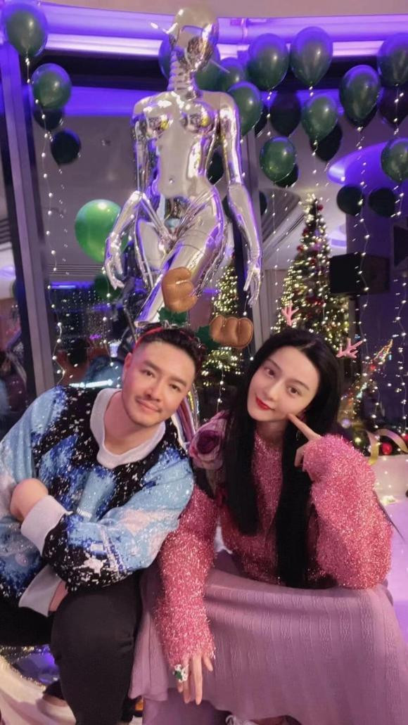 Pham Bang Bang tinh tu ben trai la, fan ta hoa tu the ngoi-Hinh-3