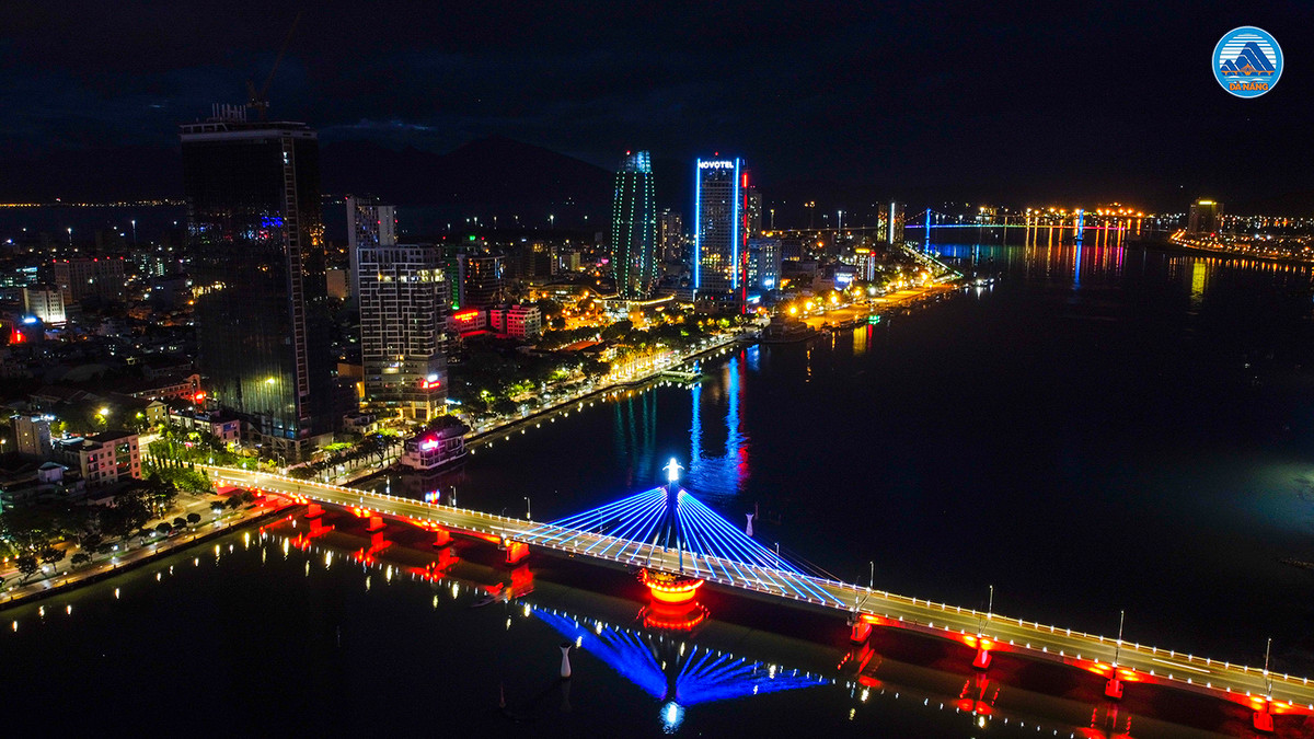 Năm 2020, trang đánh giá du lịch uy tín TripAdvisor bình chọn Đà Nẵng của Việt Nam lọt top 7 điểm đến hàng đầu thế giới. Theo TripAdvisor, những địa điểm trong danh sách này đều là những nơi mà khách du lịch rất yêu thích, chứng kiến mức tăng lớn nhất về đánh giá và xếp hạng.