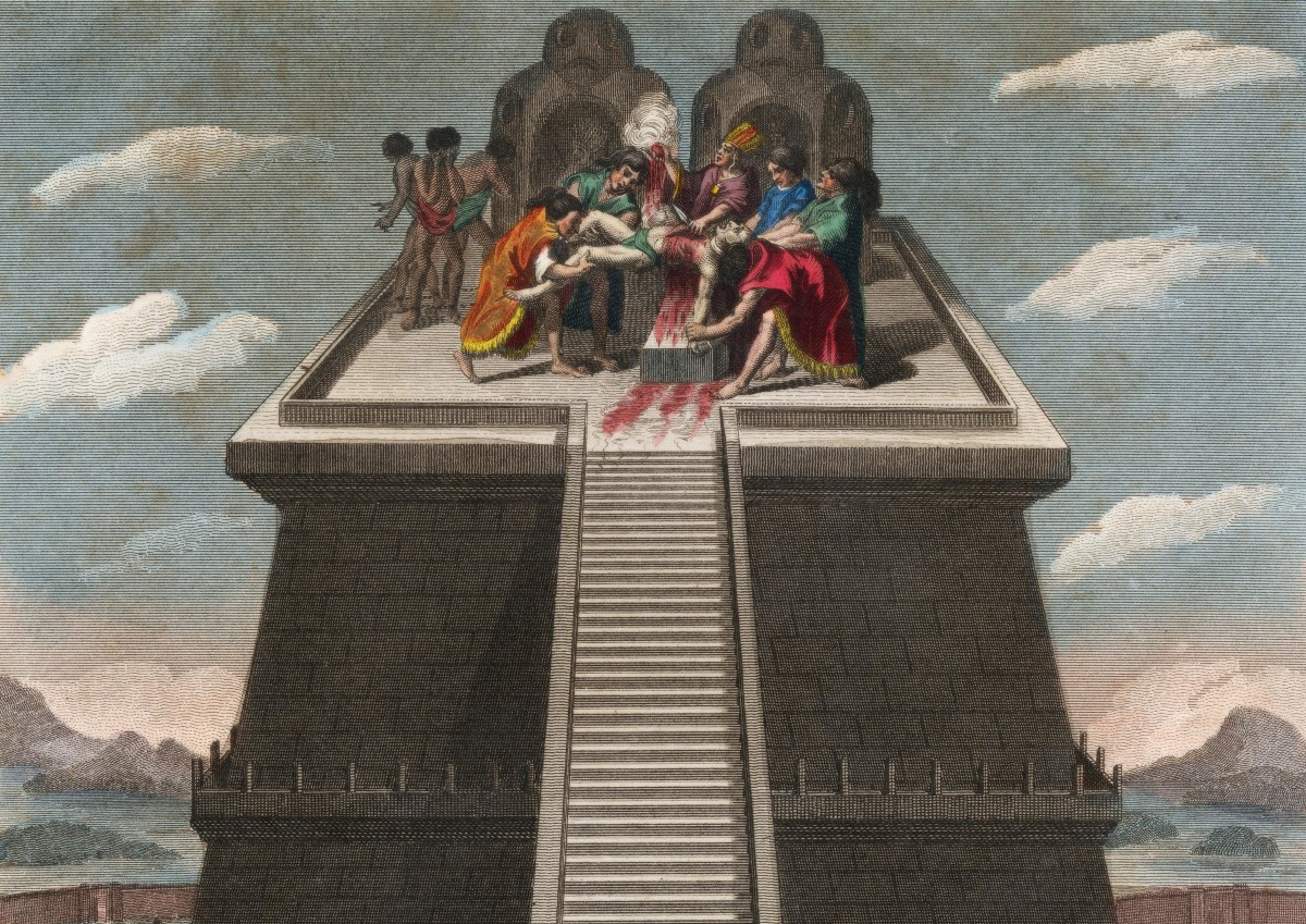 Là một trong những nền văn minh nổi tiếng lịch sử thế giới, đế chế Aztec có nhiều phong tục tập quán thú vị. Trong số này có việc người dân thực hiện các nghi lễ hiến tế con người.