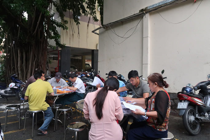 Gan 4.000 nguoi nem “qua dang” cua CEO Alibaba Nguyen Thai Luyen-Hinh-3