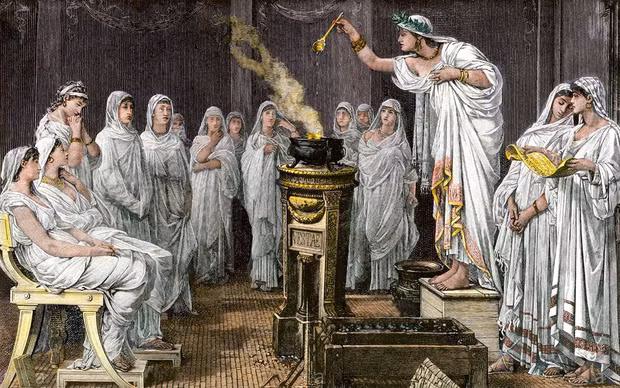 Cụ thể, trong suốt hàng ngàn năm, trinh nữ Vestal là người được vua và người dân La Mã tôn kính. Họ có nhiệm vụ duy trì và bảo vệ ngọn lửa thiêng tại đền thờ Trinh nữ Vestal.