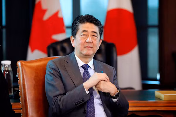 Tuy nhiên, đến tháng 3/2017, SDF tìm thấy 14.000 trang ghi chép về hoạt động của binh sĩ Nhật Bản trong 376 ngày từ năm 2004 - 2006 tại thành phố Samawah, Iraq. Ghi chép đã bị SDF giấu đi và không báo cáo lại cho Bộ trưởng Quốc phòng Inada.