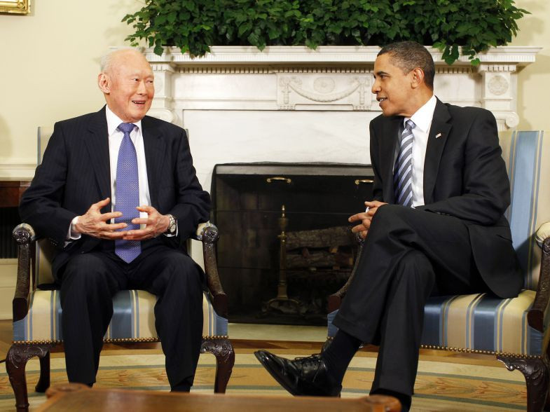 Dưới sự lãnh đạo của Thủ tướng Lý Quang Diệu, Singapore trở thành nền kinh tế có tốc độ tăng trưởng nhanh, trở thành "con rồng châu Á" và góp phần thay đổi đời sống của người dân ngày càng tốt đẹp hơn.