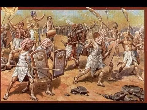 Trong đó, giáo có ưu điểm là chiều dài với đầu nhọn có thể giúp các chiến binh Ai Cập đâm xuyên thủng lớp áo giáp của kẻ thù trên chiến trường.