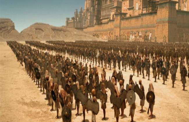 Quân đội Ai Cập cổ đại là một trong những lực lượng hùng mạnh nhất lịch sử. Lực lượng quân sự giúp Ai Cập ổn định tình hình trong nước, chống thù trong giặc ngoài và góp phần mở rộng lãnh thổ.