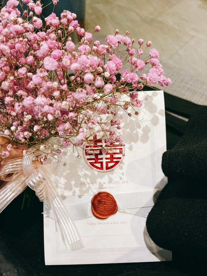 Hoang Thuy Linh va cac khach moi du le cuoi NSND Cong Ly-Hinh-2