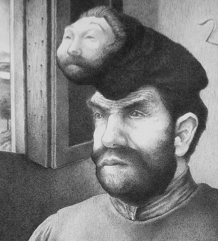 Về sau, sự thật về chiếc đầu thứ hai của Pinon được tiết lộ. Theo đó, người đàn ông này không hề có 2 đầu như mọi người vẫn nghĩ. Chiếc đầu thứ 2 thực chất là một khối u lành tính.