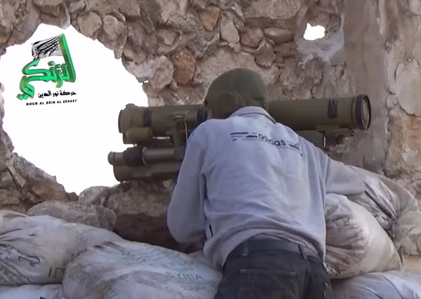 Cũng như Kornet-E, Metis-M đã được Nga xuất khẩu số lượng lớn sang Syria. Tất nhiên, sau đó không ít đã rơi vào tay phiến quân IS và các lực lượng khủng bố khác sử dụng để chống lại chính Quân đội Syria. Ngoài ra, có nguồn tin cho rằng Bulgaria đã cung cấp 6 bộ Metis-M thông qua Mỹ cho phiến quân ở Syria.