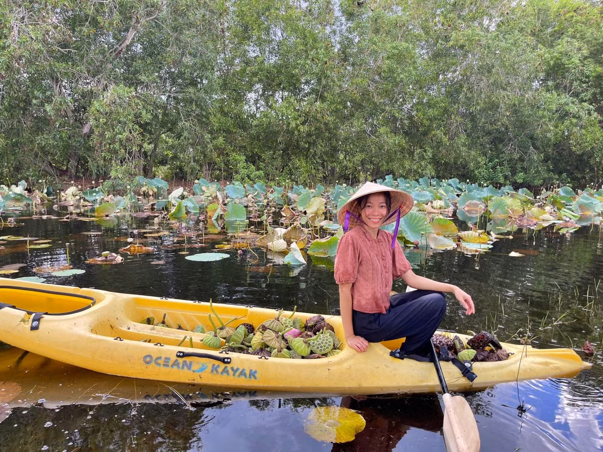 Vo Viet ru chong My bo pho ve rung, cuoc dat trong sen-Hinh-5