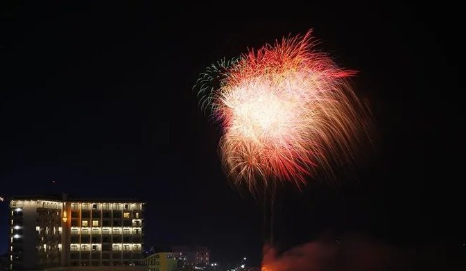 Lung linh, huyền ảo Lễ hội khai trương Du lịch biển Hà Tĩnh 2024 - Hình 4 Lung linh, huyen ao Le hoi khai truong Du lich bien Ha Tinh 2024-Hinh-4