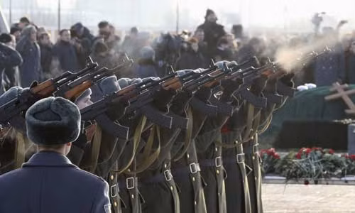 My se san xuat sung truong AK-47 cua Nga