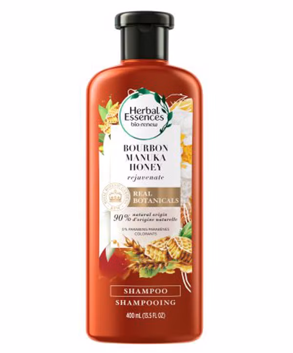 Giúp tóc bóng mượt: Nhờ có khả năng dưỡng ẩm, mật ong giúp giữ cho mái tóc luôn óng ả. Bạn không còn phải lo về một mái tóc xơ xác thiếu sức sống nữa!