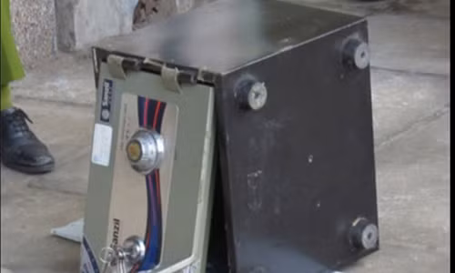 Chu di vang, osin o nha loan bao mat trom ket 1,3 ty