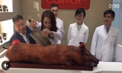 Cuoc song giau sang o tuoi U50 cua "Trieu Man" Le Tu