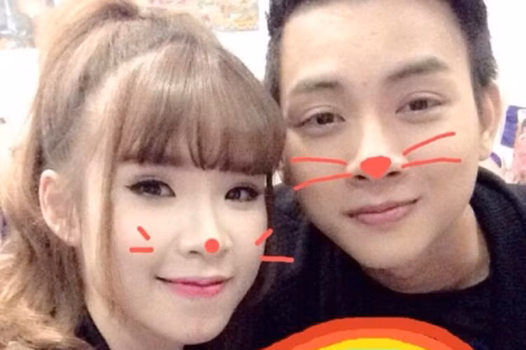 Sau khi ngôi vị quán quân Gương mặt thân quen, Hoài Lâm và Khởi My khá kín tiếng trong đời tư. Hiện tại, cả hai đều có đường tình duyên viên mãn. Ảnh: FBNV