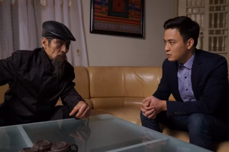 Thế “chột” giết người không ghê tay nhưng cũng rất sợ chết. Ông từng được Lê Thành điều trị tâm lý vì luôn mơ bị Phan Quân giết. Ảnh: Zing