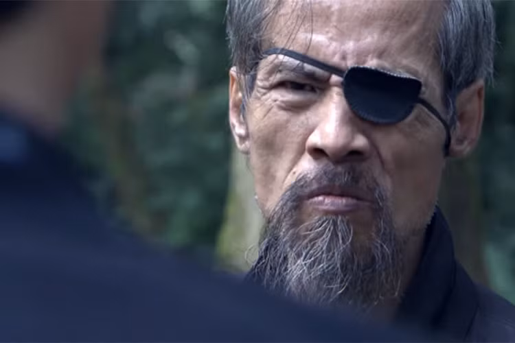 Bằng kinh nghiệm diễn xuất dày dặn, nghệ sĩ Chu Hùng nhập vai thành công kẻ thù không đội trời chung của ông trùm. Ảnh: VTV