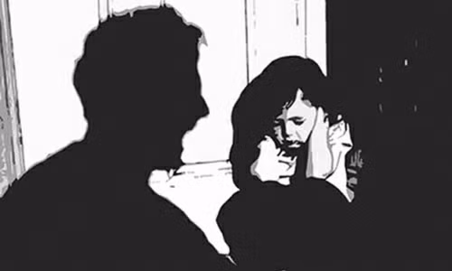 Hien ke ngan xam hai tinh duc tre em noi xom tro-Hinh-2