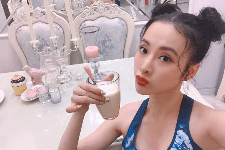 Angela Phương Trinh chăm chỉ tập gym sau một ngày vất vả quay hình.