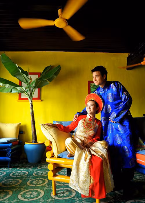 Ngay từ lúc hẹn hò, Anh Đức xác định bạn gái là người anh sẽ lấy làm vợ. Trong 7 năm yêu nhau, cả hai lúc nào cũng mặn nồng. Ảnh: FBNV