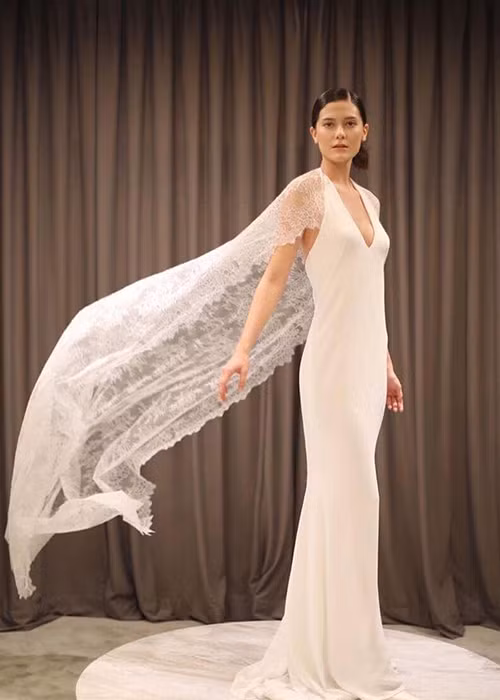 Mareeya đang học sau đại học ngành marketing. Cô có thể nói trôi chảy 4 thứ tiếng: Thái, Thụy Điển, Anh và Trung.