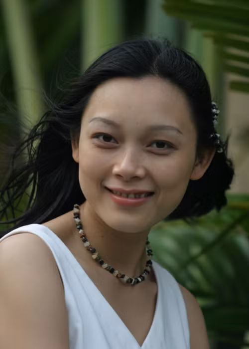 Vợ của võ sư Đoàn Bảo Châu là Hoàng Thu Hường. Trước khi trở thành nhà báo, cô là một diễn viên chuyên nghiệp. Ảnh: Gia đình và xã hội