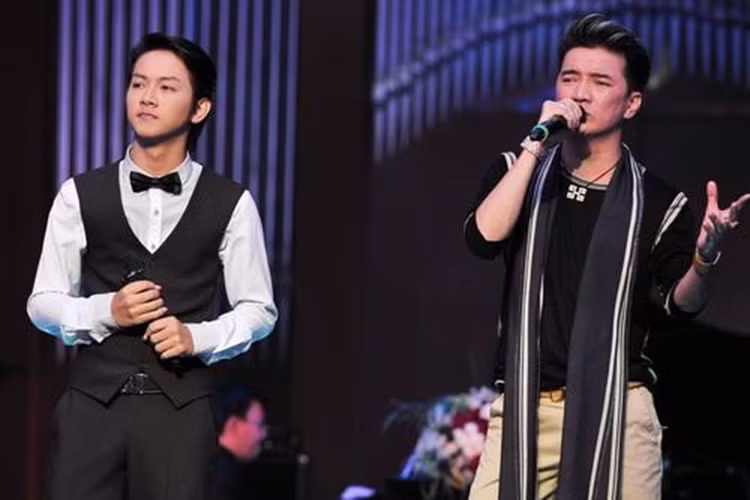 Trong một năm tầm sư học đạo ở công ty của Mr Đàm, Hoài Lâm học được cách phát âm nhẹ hơn, rõ lời hơn. Ảnh: Đất Việt