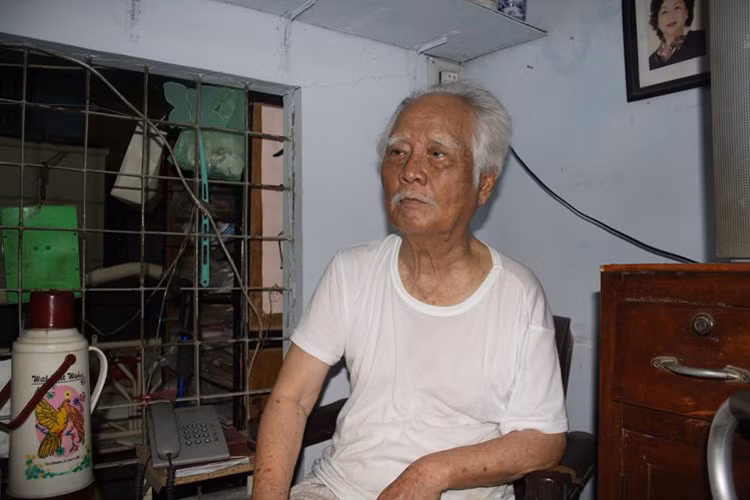 Nhạc sĩ Nguyễn Văn Tý đoạt nhiều giải thưởng. Năm 2000, ông được Nhà nước trao tặng Giải thưởng Hồ Chí Minh về văn học nghệ thuật cho các nhạc phẩm của mình. Về đời tư, nhạc sĩ Nguyễn Văn Tý có 2 người vợ và 2 người con. Ảnh: Châu Giang/ Kiến Thức