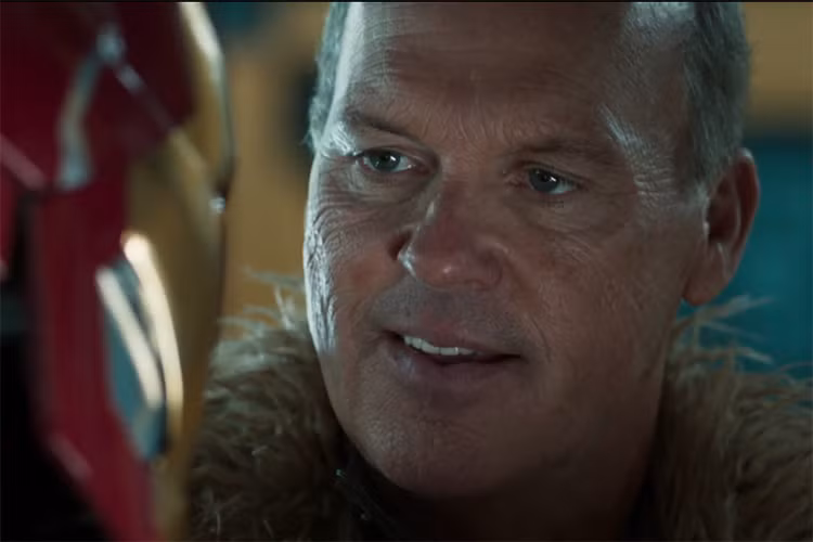 Bên cạnh cơn sốt của cặp đôi Người Nhện và Người Sắt thì bộ phim còn có sự góp mặt tuyến nhân vật phụ hấp dẫn. Vulture - phản diện chính đáng gờm là một trong số đó.