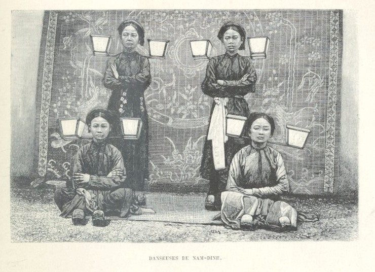 Các vũ công ở Nam Định.