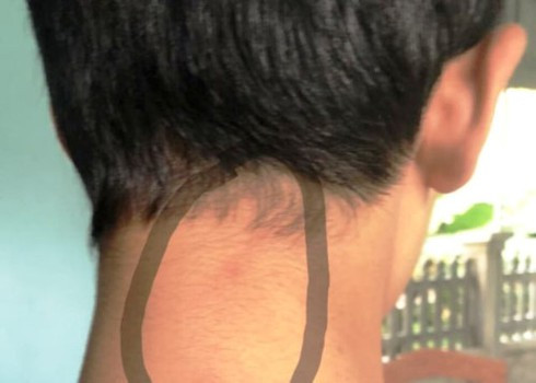 Nhom phu huynh tan cong nam sinh lop 8 THCS Quang Ninh: con do... xu the nao?