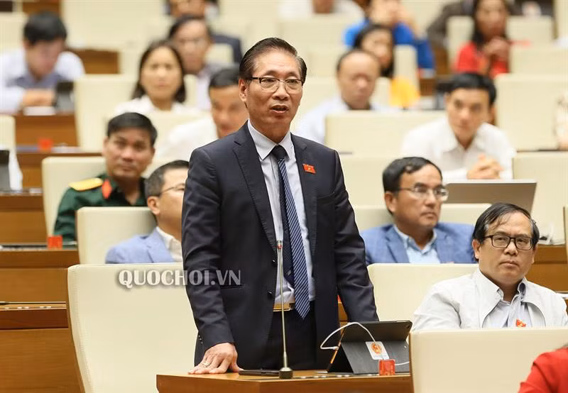 39 thi the trong container: Buon nguoi hay to chuc dua nguoi khac tron di nuoc ngoai?-Hinh-3