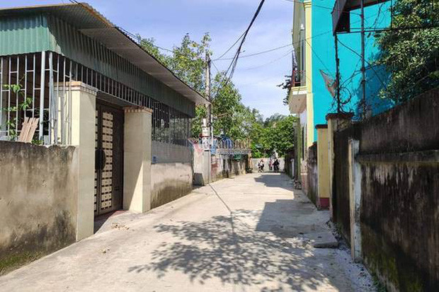 Nguoi Viet mat lien lac o Anh: Sao gia dinh T.N nhan lai 1 ty dong, giau “dau moi” tra tien?