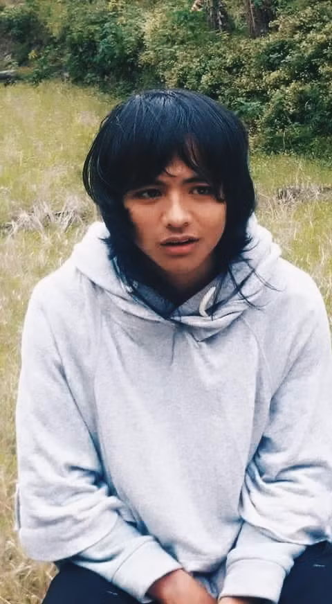 Người đăng các bức ảnh của Jeyrick Sigmaton trên mạng xã hội có nickname là Edwina T. Bandong. Chia sẻ về lý do đăng các bức ảnh, cô bạn Edwina chia sẻ, cô chỉ vô tình nhìn thấy một thanh niên điển trai, nóng bỏng đang cùng các bạn đi thu hoạch cà rốt trên đường đến Sagada, ở chàng trai đó có những nét quyến rũ khác lạ. Cô cũng không ngờ, chính từ hành động rất nhỏ của mình lại mang đến cho Jeyrick Sigmaton sự nổi tiếng bất ngờ.