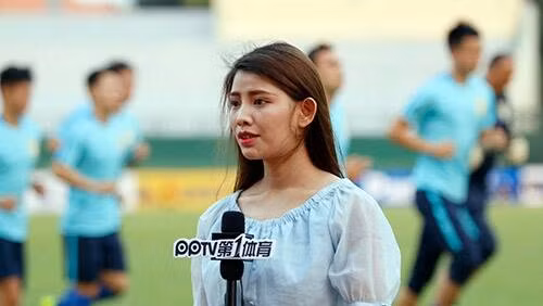 Dù sở hữu dàn sao triệu đô siêu khủng, nhưng Jiangsu Suning cuối cùng cũng chịu trận, không thể chiến thắng B.Bình Dương, thậm chí còn không ngăn được QBV Việt Nam - Anh Đức ghi bàn thắng. Điều này chứng tỏ không chỉ Công Vinh mà toàn bộ các cầu thủ B. Bình Dương đã chơi rất cố gắng, tự tin và không bị ngợp trước đối thủ vốn được đánh gái là mạnh hơn hẳn.