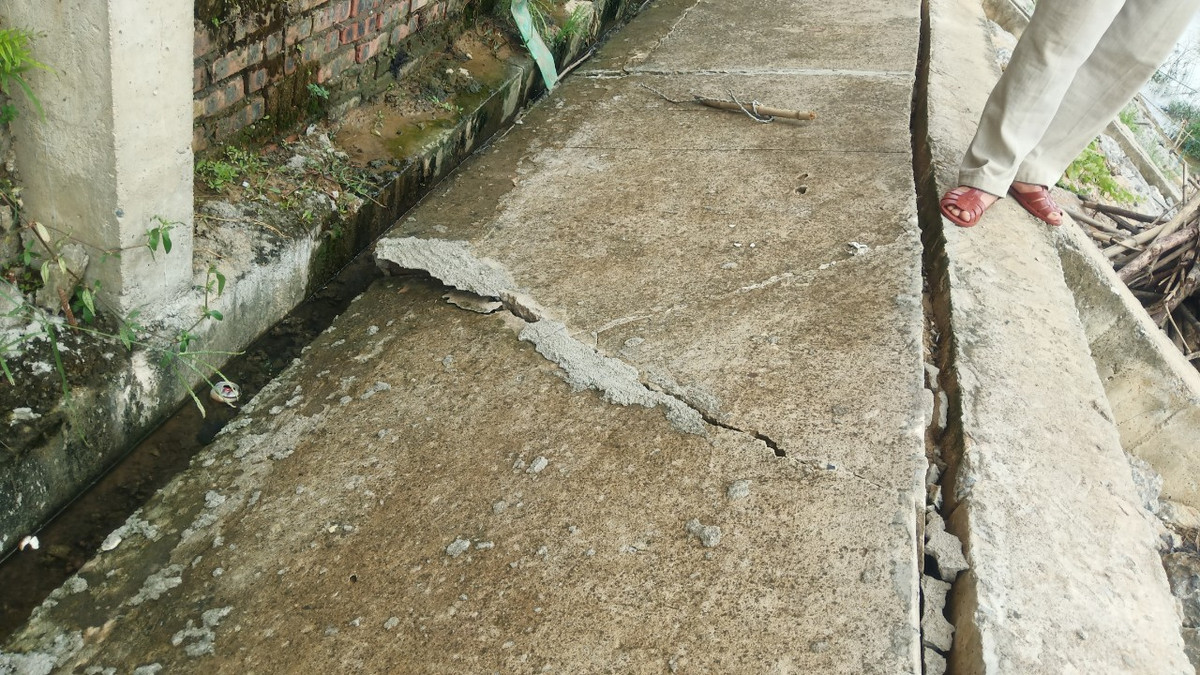 Soc Son: Ke huu song Cau hoan thanh chua lau... sat lo nghiem trong-Hinh-4