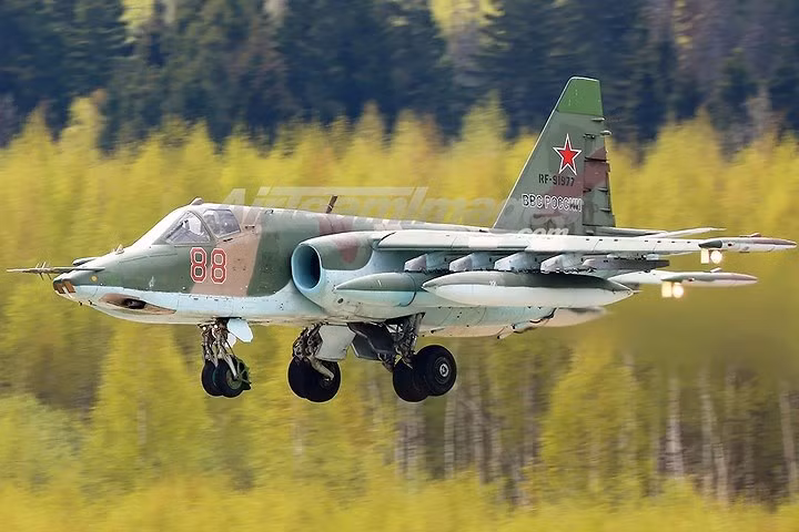 Su-25 sau đó tham chiến ở Chechnya.