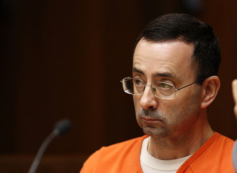 Larry Nassar giờ sẽ ngồi tù cho tới hết đời.