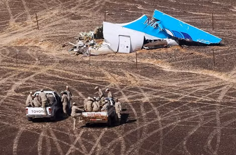 Xác máy bay chở khách của Nga bị nhóm phiến quân Ansar Beit al-Maqdis đánh bom tháng 10-2015 ở Sinai.