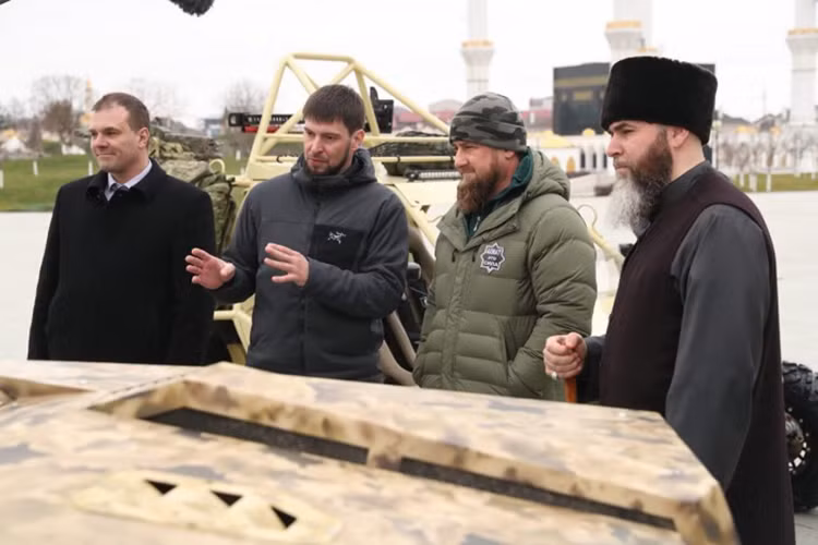 Theo đại diện của Trung tâm đào tạo đặc nhiệm Nga, Chaborz-M6 được sản xuất hoàn toàn dựa trên các công nghệ có sẵn sàng ở Nga và mẫu phương tiện này có thể hoạt động trong mọi điều kiện khí hậu và nhiệm vụ khác nhau. Nguồn ảnh: defence.ru.