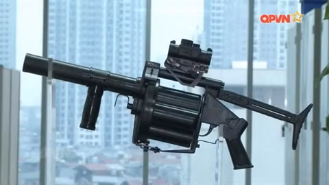 Cuối cùng, một vũ khí độc đáo khác mang đậm dấu ấn Việt Nam chính là súng cối triệt âm cỡ 50 mm.